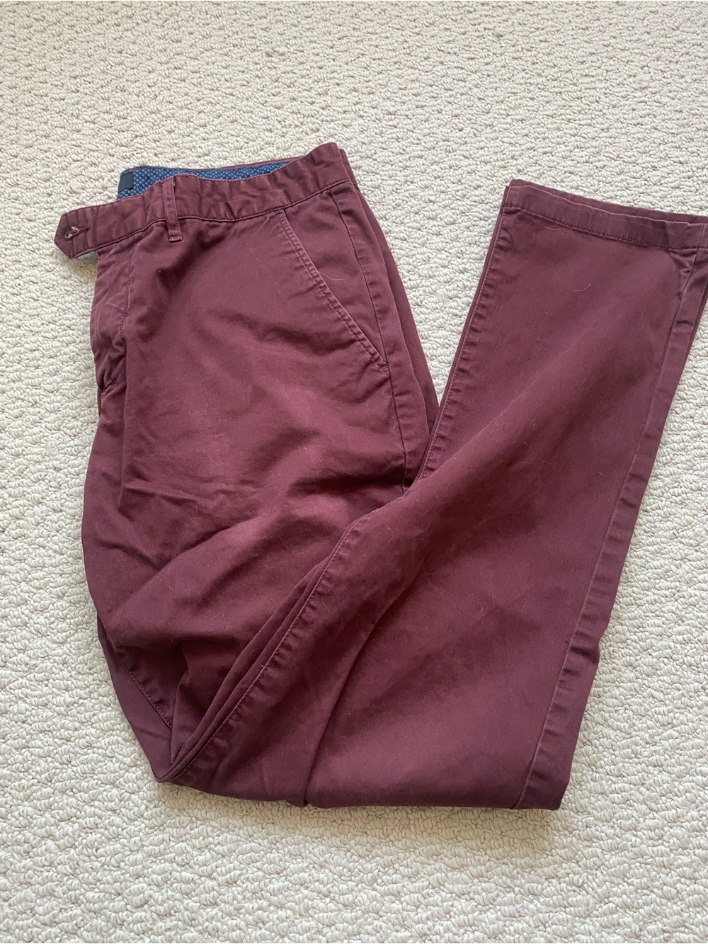 RW&Co Men's Burgundy Chino Pants